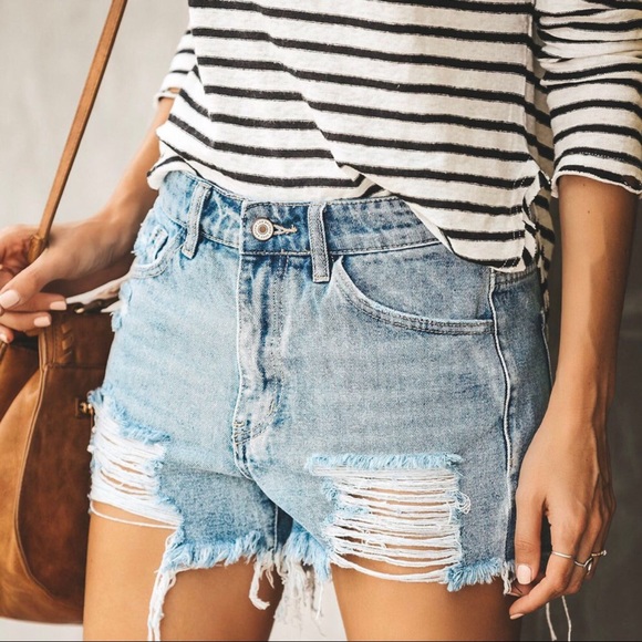 50% CLEARANCE‼️Maxine Distressed Shorts - Picture 5 of 8